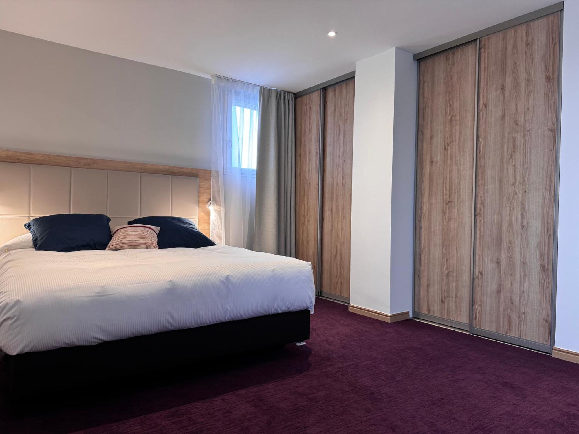 Brit Hotel De Grignan Βισύ Εξωτερικό φωτογραφία